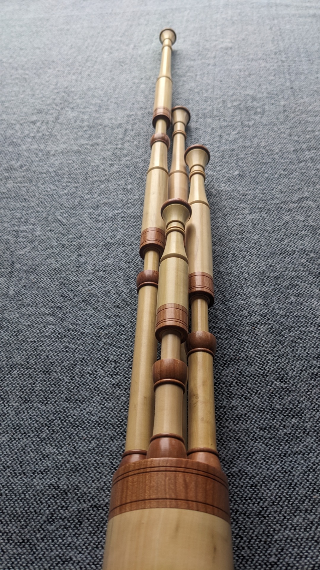 Boxwood with plum mounts & ferrules